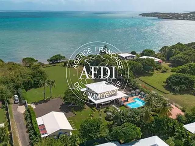 Le Vauclin 97280 Achat / Vente maison 12 pièces t12 piscine terrasse