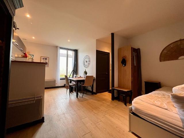 LE VERDOYANT Location Appartement poitiers: 0 m2