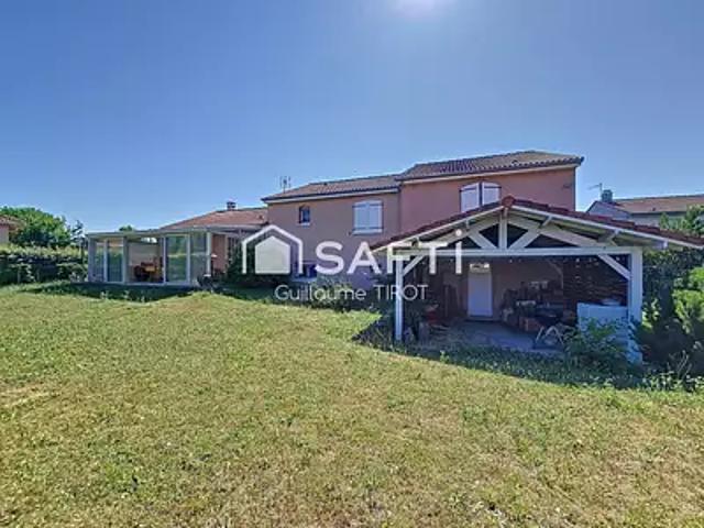 Le Vernet 03200 Achat / Vente maison 6 pièces t6 parking