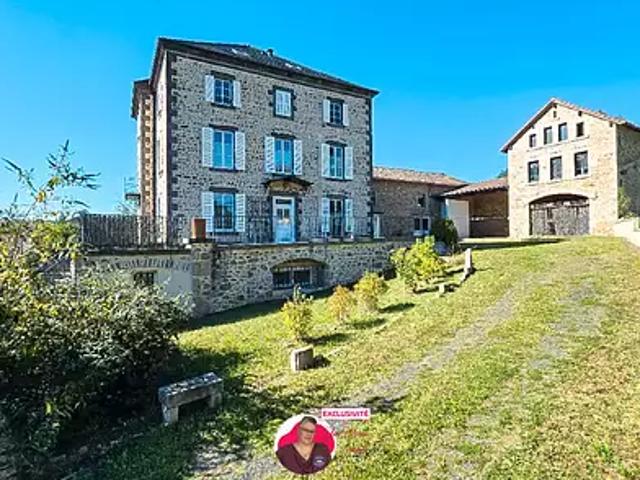 Le Vernet Chaméane 63580 Achat / Vente maison 23 pièces t23