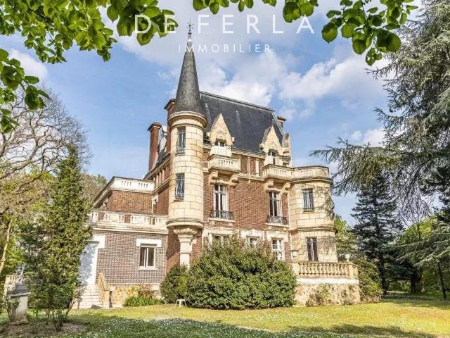 Le Vésinet – Propriété de Prestige à Vendre