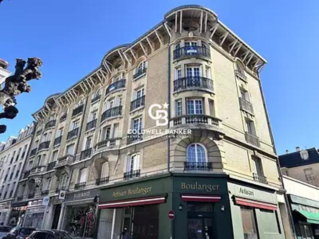 Le Vésinet 78110 Achat / Vente appartement 5 pièces t5 au dernier étage