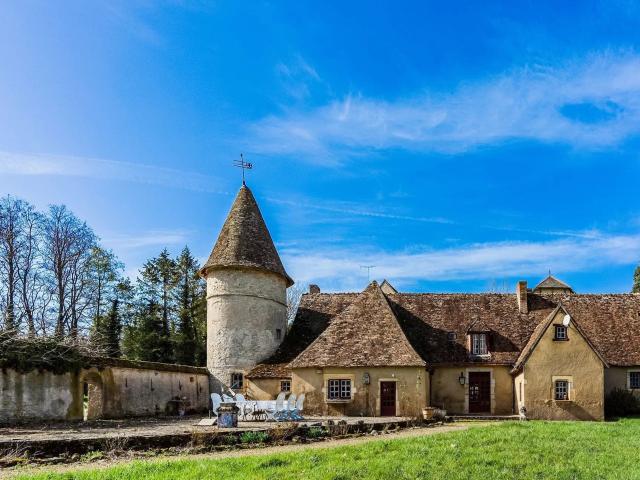 Le Veurdre Vente Propriété/château 03