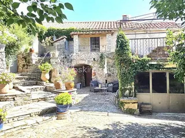 Le Vigan 30120 Achat / Vente maison 10 pièces t10 terrasse cave