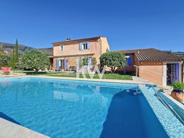 LE BAR SUR LOUP: maison F5 149 m² en vente