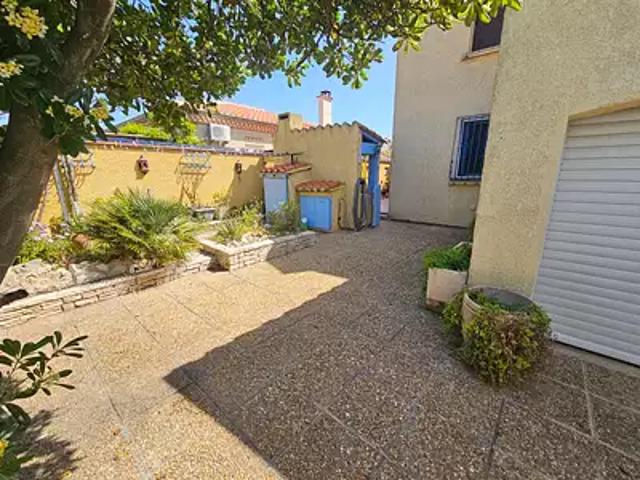 Le Barcarès 66420 Achat / Vente immeuble au dernier étage parking