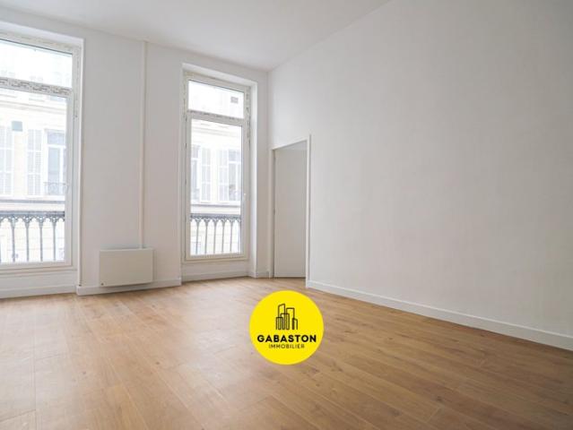 LE BAZILE V I Appartement I 1er St Charles