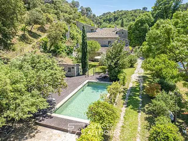 Le Beaucet 84210 Achat / Vente maison 12 pièces t12 terrasse cave