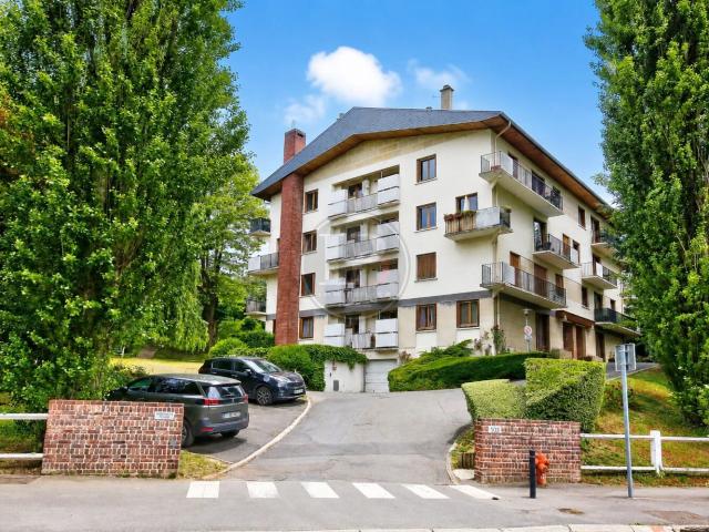 Le Beausite Location appartement 3 pièces 69 m² Rez de chau