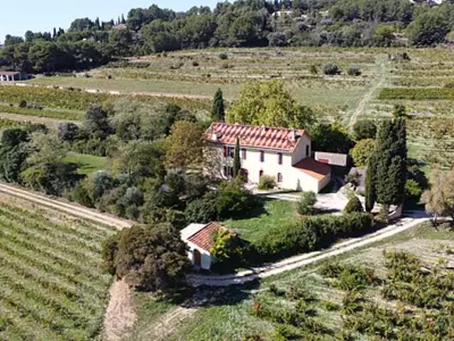 Le Beausset 83330 Achat / Vente maison 10 pièces t10