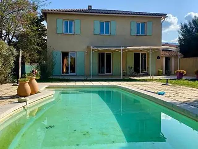 Le Beausset 83330 Achat / Vente maison 6 pièces t6 piscine jardin