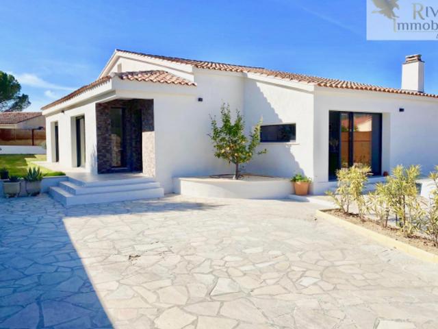 LE BEAUSSET CENTRE VILLE VILLA CONTEMPORAINE