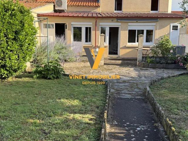 LE BIGNON Ensemble immobilier en plein bourg