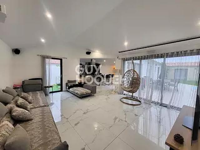 Le Bois Plage en Ré 17580 Achat / Vente maison 5 pièces t5 au dernier étage piscine