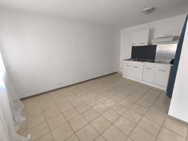 LE BOULOU CENTRE VILLE STUDIO REZ DE CHAUSSÉE Groupement Immobilier 66