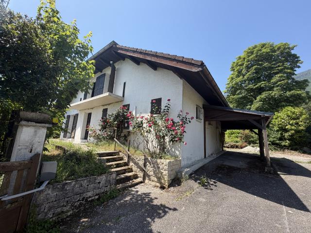 LE BOURGET DU LAC Maison proche lac