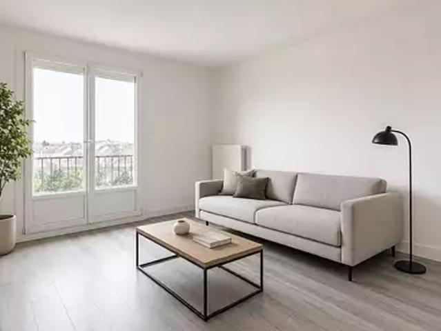 Le Bourget 93350 Achat / Vente appartement 2 pièces t2 balcon