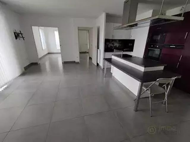 Le Bourget 93350 Achat / Vente appartement 5 pièces t5 au dernier étage