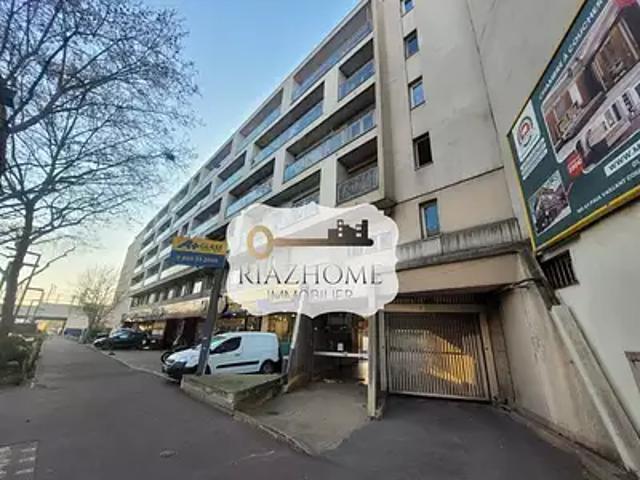Le Bourget 93350 Achat / Vente parking
