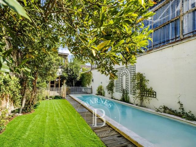 Le Bouscat Maison à rénover de 150 m² Jardin Piscine Dépendance