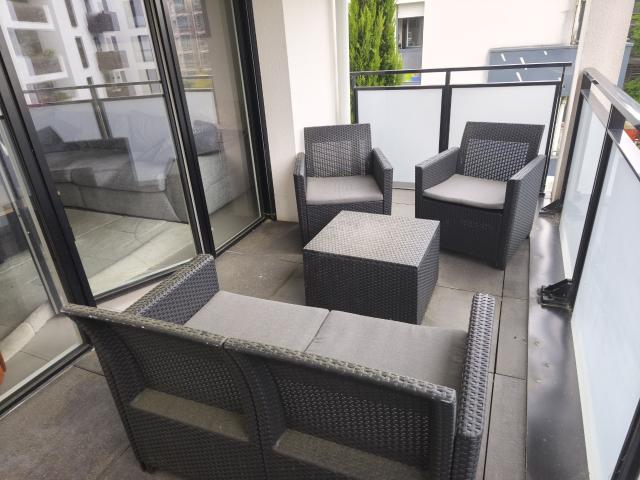 LE BOUSCAT Résidence récente T3 avec balcon