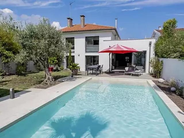 Le Bouscat 33110 Achat / Vente maison 6 pièces t6 au dernier étage parking