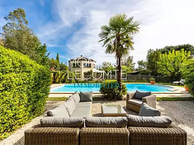 Le Bouscat 33110 Achat / Vente maison 7 pièces t7 au dernier étage piscine