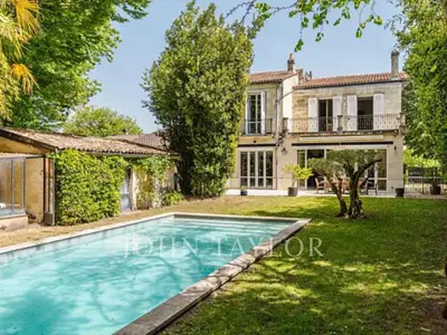 Le Bouscat 33110 Achat / Vente maison 8 pièces t8 piscine