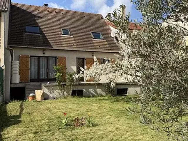 Le Blanc Mesnil 93150 Achat / Vente maison 5 pièces t5 terrasse parking