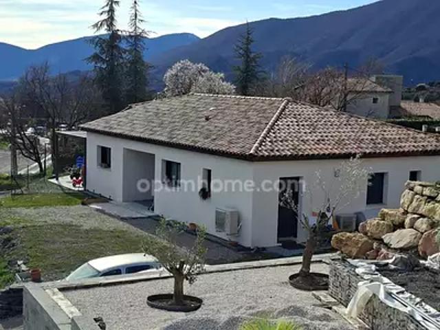 Le Brusquet 04420 Achat / Vente maison 5 pièces t5 terrasse