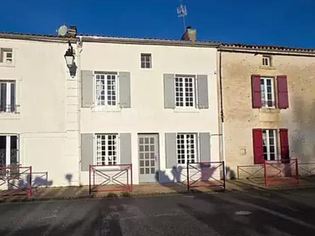 Le Busseau 79240 Achat / Vente maison 4 pièces t4