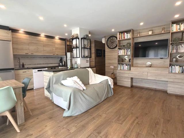 Le Cannet – 3 pièces traversant, 60 m² · Résidence sécurisée. 60m² Le Cannet