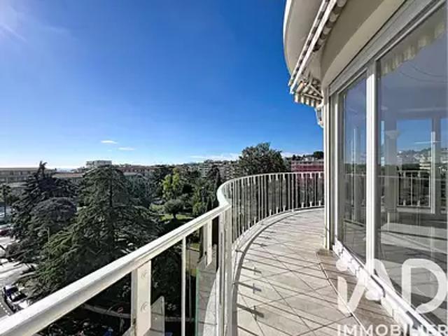 Le Cannet 06110 Achat / Vente appartement 3 pièces t3 au dernier étage