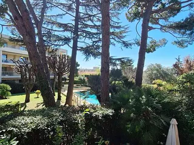 Le Cannet 06110 Achat / Vente appartement 3 pièces t3 piscine terrasse