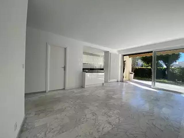 Le Cannet 06110 Achat / Vente appartement 2 pièces t2