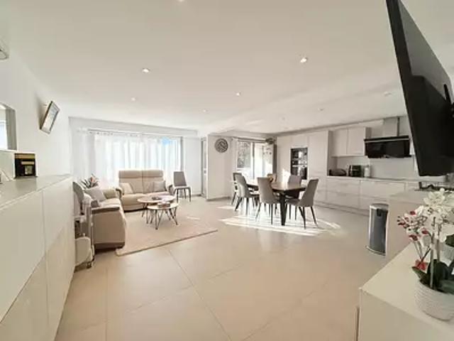 Le Cannet 06110 Achat / Vente appartement 2 pièces t2