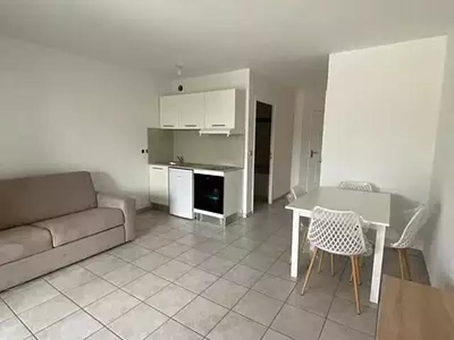 Le Cannet 06110 Achat / Vente appartement 2 pièces t2 au dernier étage