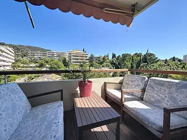 Le Cannet 06110 Achat / Vente appartement 4 pièces t4 terrasse cave