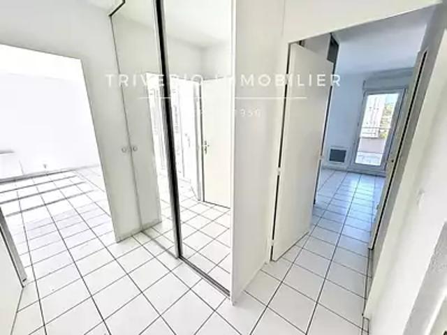 Le Cannet 06110 Location appartement 2 pièces t2 au dernier étage