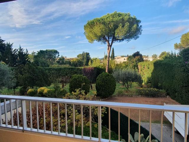 Le Cannet à vendre 3 pièces de 70 m2 Lc actuellement loué 70m² Le Cannet