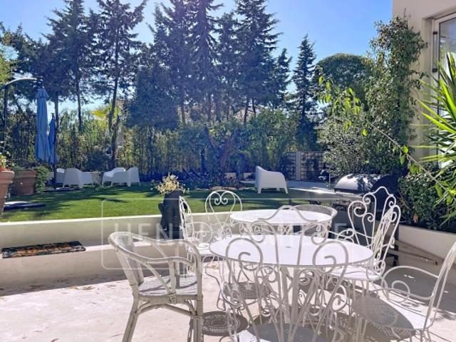 Le Cannet proche CANNES