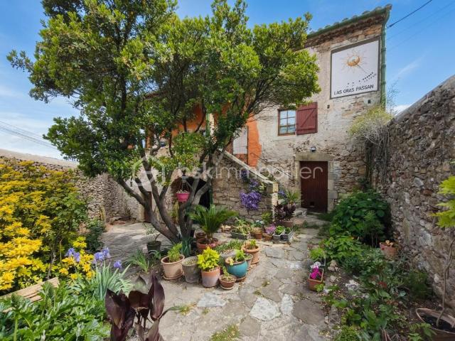 LA MAISON DU CADRAN – DEMEURE EN PIERRE DU XVIIᵉ SIÈCLE – 274 m² LE BOUSQUET DE LA BALME