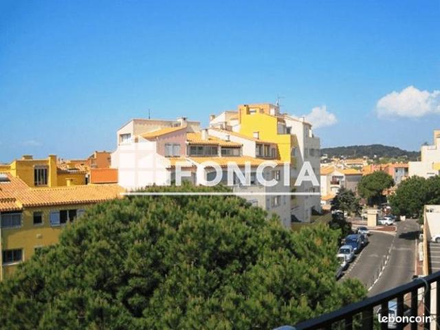Le cap d'agde, secteur môle, appartement de type 2 pieces et terrasse