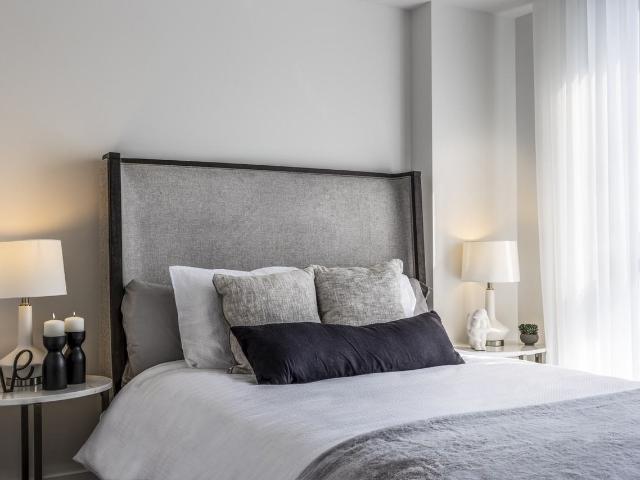 Le Carlyle 2 Bedroom Apartment for Rent at 815 Av Plymouth, Mont Royal, QC H4P 0C6