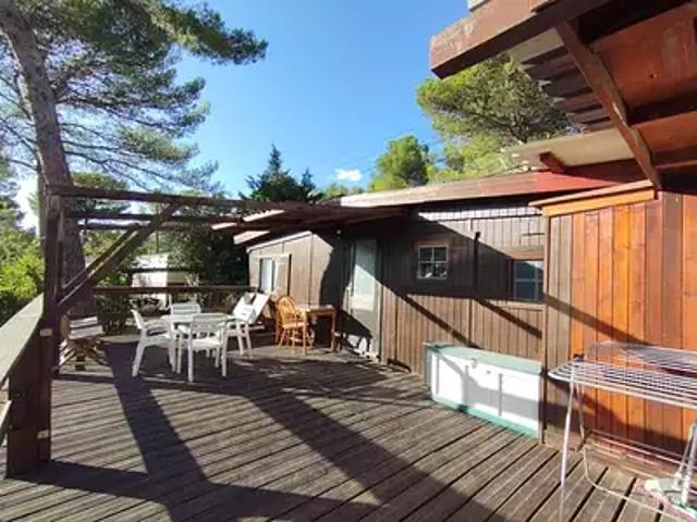 Le Castellet 83330 Achat / Vente maison 3 pièces t3 terrasse parking