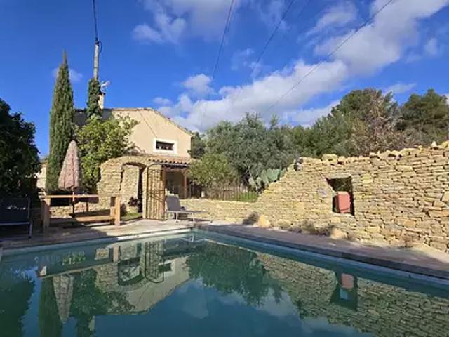 Le Castellet 83330 Achat / Vente maison 4 pièces t4 au dernier étage