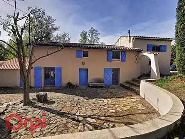 Le Castellet 83330 Achat / Vente maison 4 pièces t4 piscine terrasse
