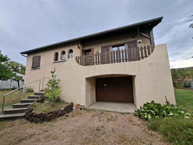 LE CENDRE MAISON FAMILIALE
