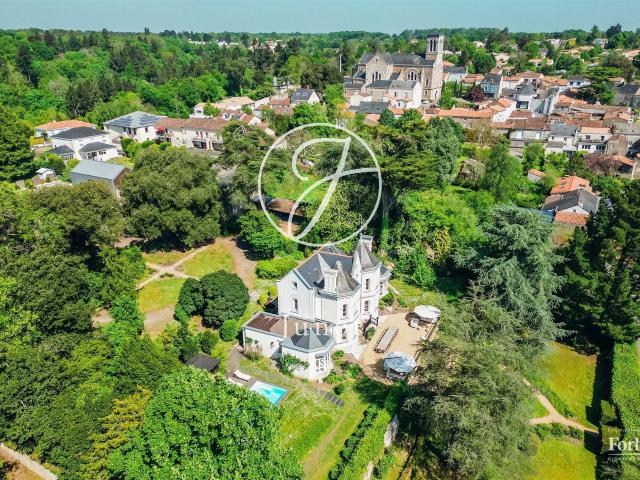 Le Cellier Loire Atlantique Authentique Folie Nantaise d. 357m² Nantes