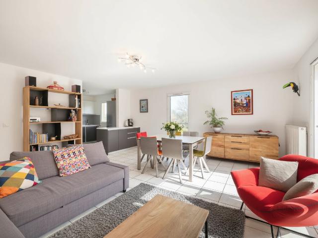 Le Cerisier, grand appartement T4 avec balcon 92m² Annecy le Vieux